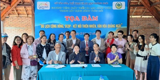 Tọa đàm “Du lịch cộng đồng, OCOP - Kết nối thiên nhiên, văn hóa Quảng Ngãi”