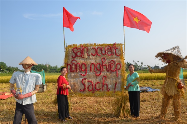 Lễ hội Ngày mùa tôn vinh nghề trồng lúa nước 4