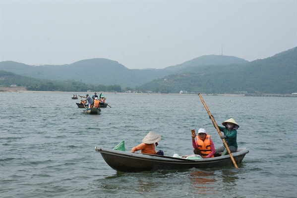 Nông dân phát triển kinh tế “nhờ” làm du lịch 3